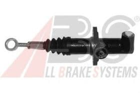 Головний циліндр зчеплення