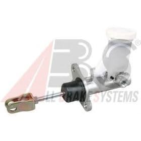 Головний циліндр зчеплення