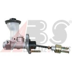 Головний циліндр зчеплення