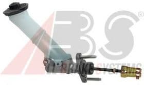 Головний циліндр зчеплення