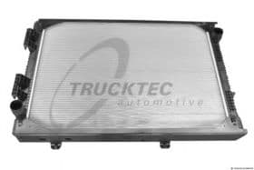 Радиатор охлаждения двигателя