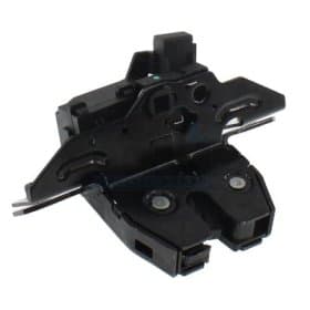 Замок дверей багажника