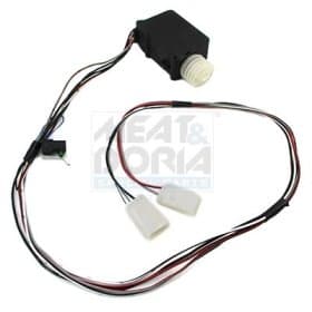 Замок двери багажника