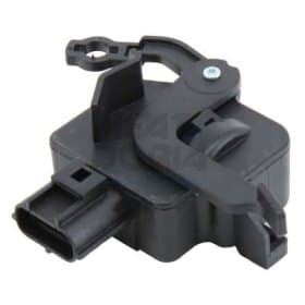 Замок двери багажника