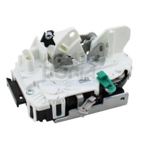 Замок дверей багажника