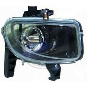 Передняя противотуманная фара