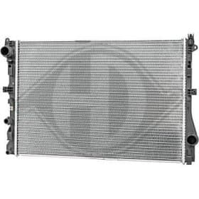 Радіатор охолодження двигуна Радіатор охолодження двигуна