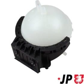 Бачок охлаждающей жидкости