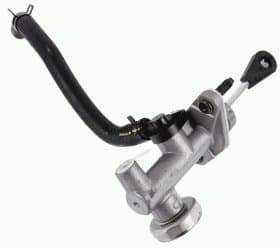 Головний циліндр зчеплення