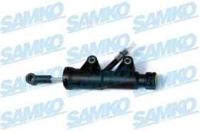 Головний циліндр зчеплення