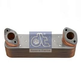 Масляный радиатор двигателя