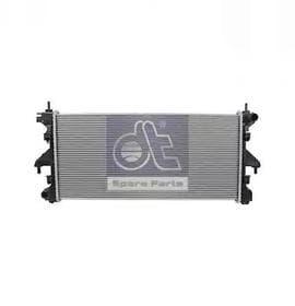 Радиатор охлаждения двигателя