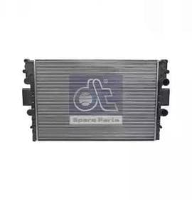 Радиатор охлаждения двигателя