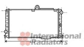 Радиатор охлаждения двигателя