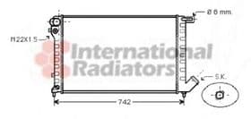 Радіатор охолодження двигуна Радіатор охолодження двигуна
