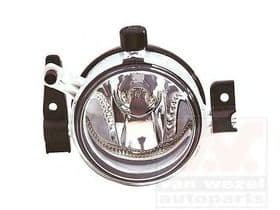 Передняя противотуманная фара