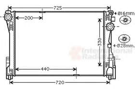 Радіатор охолодження двигуна Радіатор охолодження двигуна