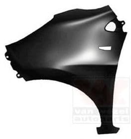 Крыло переднее