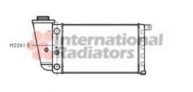 Радиатор охлаждения двигателя