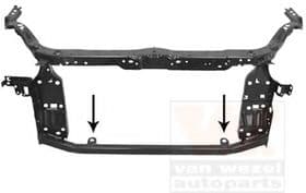 Передня панель кузова