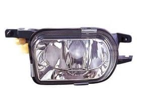 Передняя противотуманная фара