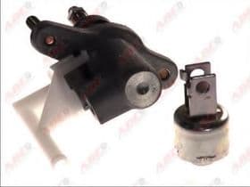 Главный цилиндр сцепления