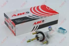 Головний циліндр зчеплення Головний циліндр зчеплення