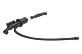 Головний циліндр зчеплення