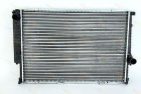 Радиатор охлаждения двигателя
