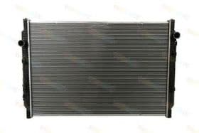 Радиатор охлаждения двигателя