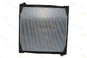 Радиатор охлаждения двигателя