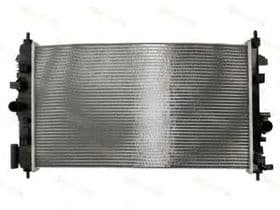 Радіатор охолодження двигуна