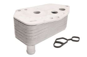 Оливний радіатор двигуна