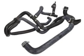 Патрубок радіатора системи охолодження двигуна