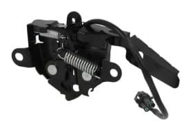 Замок капота