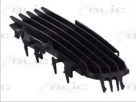 Вентиляційна решітка бампера