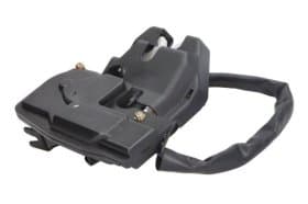 Замок дверей багажника