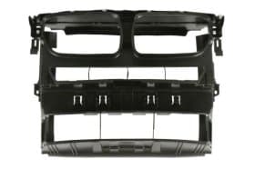 Передняя панель кузова