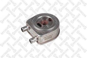 Оливний радіатор двигуна