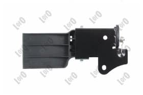 Замок капота