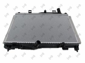 Радиатор охлаждения двигателя