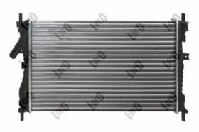Радиатор охлаждения двигателя