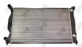 Радіатор охолодження двигуна Радіатор охолодження двигуна