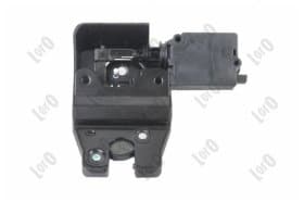 Замок дверей багажника