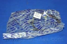 Трос ручного тормоза