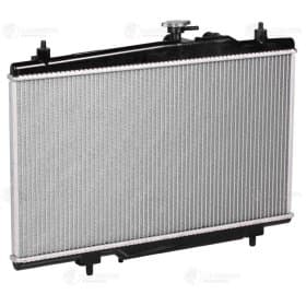 Радиатор охлаждения двигателя