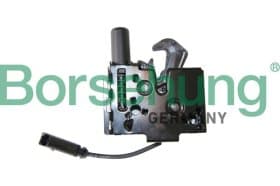 Замок капота