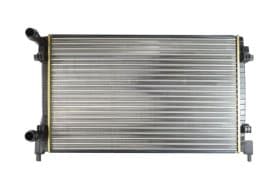 Радіатор охолодження двигуна Радіатор охолодження двигуна