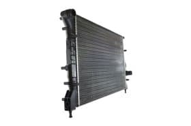 Радиатор охлаждения двигателя