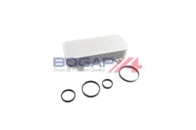 Оливний радіатор двигуна